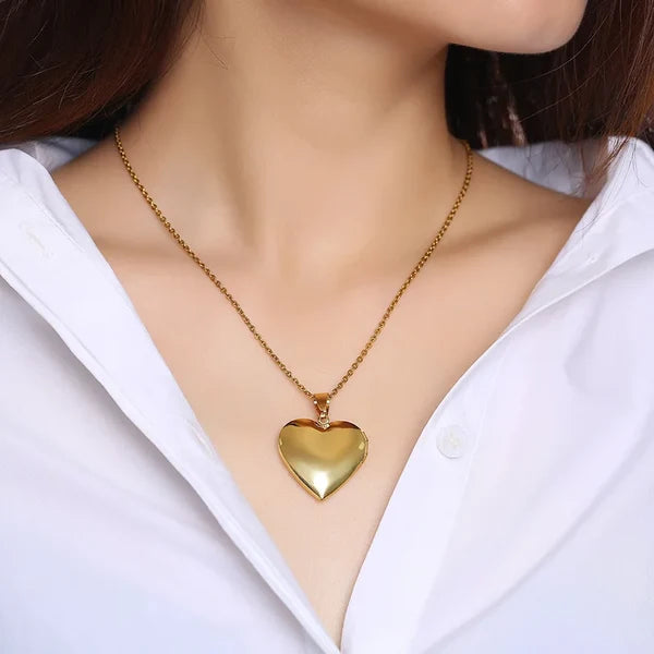 How to Style Waterproof & Non-Tarnish Jewelry Daily